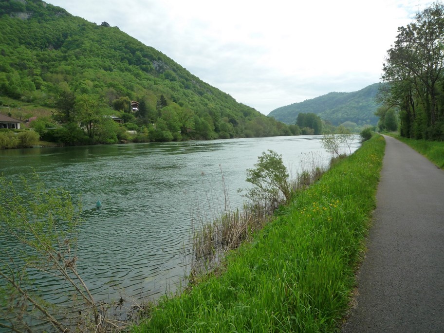 vallée du Doubs à vélo